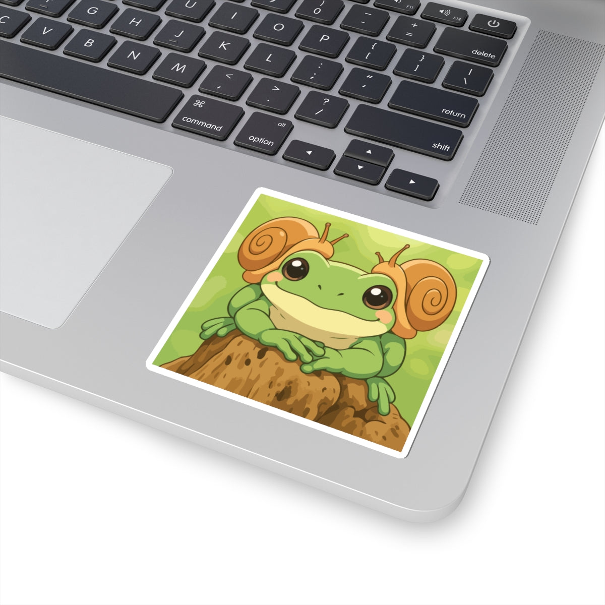 Cute Snail-Horn Frog Sticker — Kawaii Tree Frog Kiss-Cut Decal for Laptops & Water Bottles