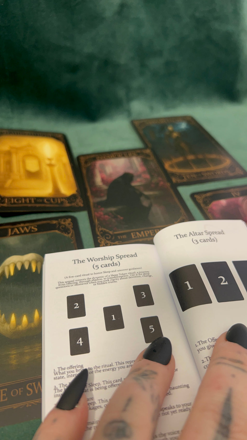 The Worship Deck-Tarot Cards (Velvet Bag)