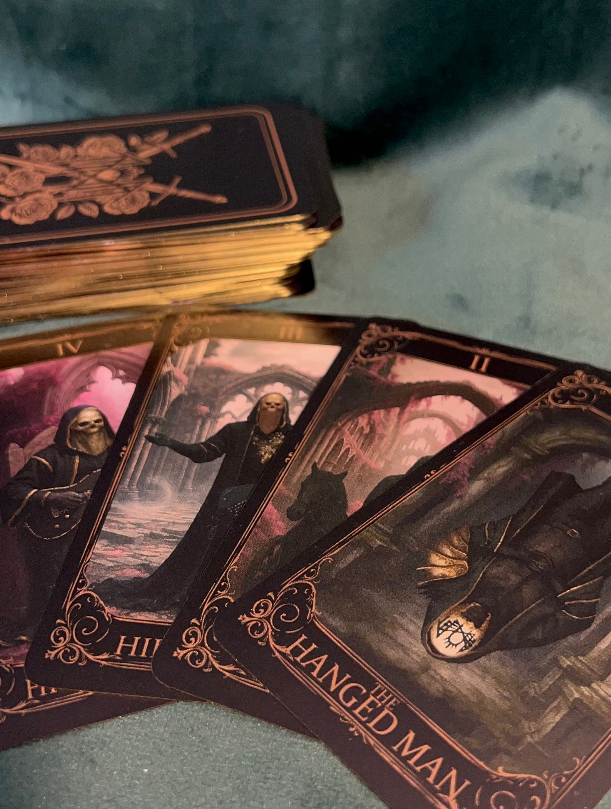 The Worship Deck-Tarot Cards (Velvet Bag)