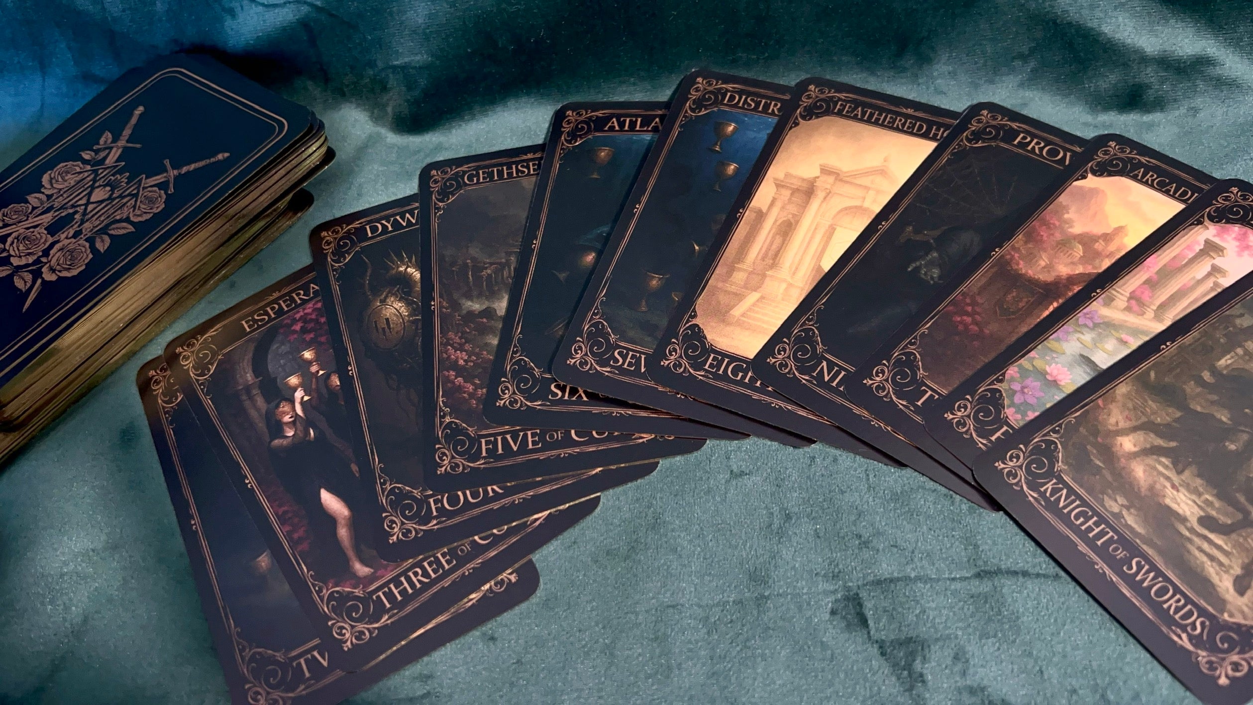 The Worship Deck-Tarot Cards (Velvet Bag)