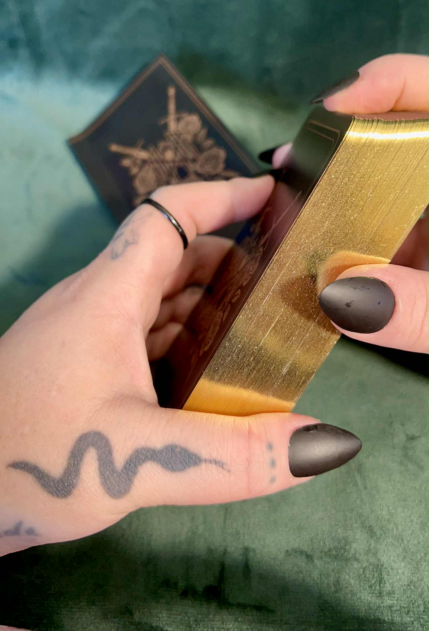 The Worship Deck-Tarot Cards (Shrink wrap)